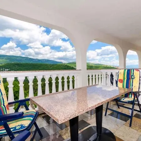 In 5281 Apartment Crikvenica